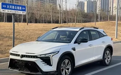 Общий ракурс Bestune B70S 2023 года, подержанный, из Китая в РФ