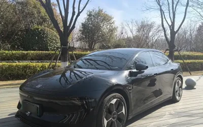 Общий дизайн Zeekr 007 2024 года для экспорта в Россию