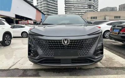 Подержанный автомобиль Changan UNI-T 2022, китайский кроссовер, тип топлива электрический, обзор и цена на продажу