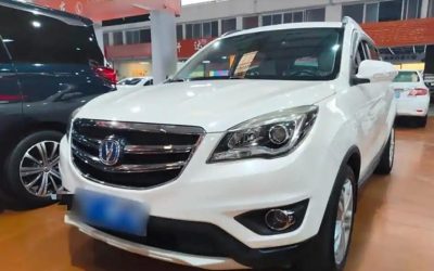 Подержанный автомобиль Changan CS35 2019, китайский кроссовер, тип топлива бензин, обзор и цена на продажу