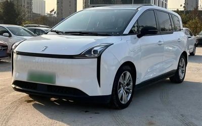Подержанный автомобиль Bestune NAT 2022, китайский кроссовер, тип топлива бензин, обзор и цена на продажу