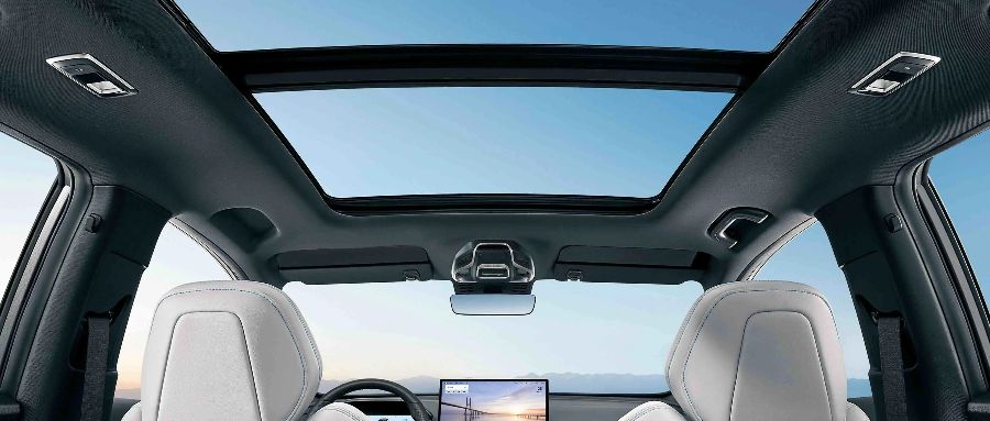 Geely Coolray 2025: новый эталон на рынке внедорожников класса А0 с топливом 3 в цвете и кузовом – это идеальный выбор среди китайских автомобилей. Доступная цена и надежность гарантированы.