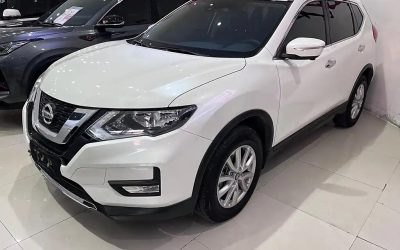 Used Nissan X-Trail 2023 SUV, gasoline 4WD, exterior and interior review, price, and detailed specifications.
