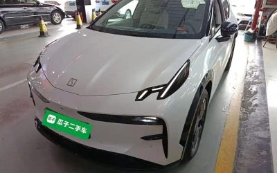 Подержанный Zeekr X 2024 внедорожник, электрический, 4WD, обзор экстерьера и цены