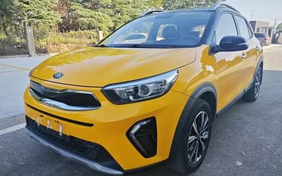 Подержанный Kia Stonic 2019 внедорожник, бензин, 2WD, экстерьер и спецификации