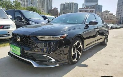 Complete overview of a 2024 Honda Accord sedan, a pre-sale used car with gasoline power, 2WD, interior and exterior specs, and sale price.