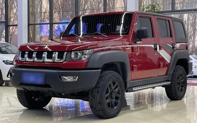 Китайский подержанный автомобиль Beijing BJ40 2018, внедорожник, экстерьер, цена, обзор