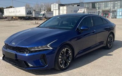 Подержанный автомобиль Kia K5 2020, седан, экстерьер, цена, обзор
