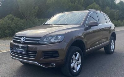 Exterior of a used Volkswagen Touareg 2013 SUV, petrol, 4WD, for sale with specifications and price review.