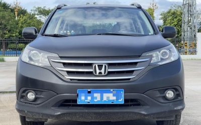 Exterior of a 2013 Honda CR-V SUV, used car, petrol, 4WD, buy with price and specifications.