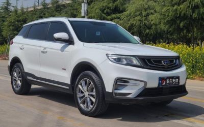 Подержанный автомобиль Geely Boyue 2020, внедорожник, бензин, 2WD, интерьер, продажа, цена, Китай