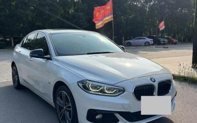 BMW 1 Series 2018, подержанный хэтчбек, 2WD, бензин, спецификации и цена на продажу в Китае