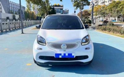 Smart Forfour 2017, подержанный хэтчбек, 2WD, бензин, спецификации и цена на продажу в Китае