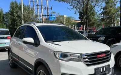 Китайский подержанный автомобиль Haval H1 2015, внедорожник, бензин, 2WD, интерьер, обзор, цена