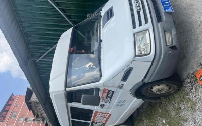 Интерьер китайского подержанного автомобиля Naveco Deyi 2012, минивэн, дизель, 2WD, обзор, спецификации, цена, продажа, Китай, купить