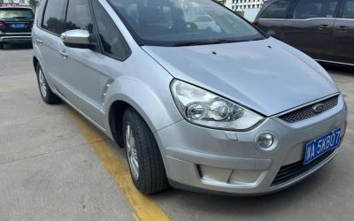 Интерьер подержанного автомобиля Ford S-Max 2010, минивэн, бензин, 2WD, обзор, спецификации, цена, продажа, купить