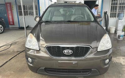 Интерьер Kia Carens 2011 минивэн, подержанный авто, бензин, 2WD, Китай, цена, спецификации
