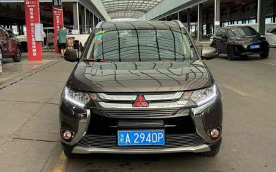 Интерьер Mitsubishi Outlander 2017 внедорожник, подержанный авто, бензин, 4WD, Китай, обзор