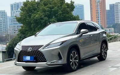 Lexus RX 2022 подержанный автомобиль, интерьер, внедорожник, спецификации, продажа, 4WD, цена