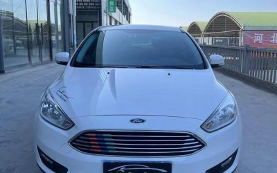 Ford Focus 2 2021 подержанный автомобиль, интерьер, хэтчбек, купить, спецификации