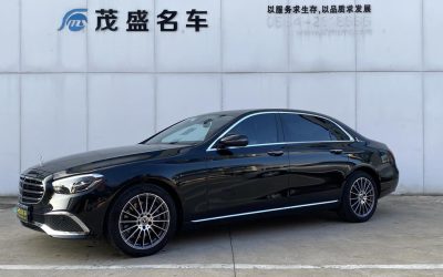 Mercedes-Benz E 2022 подержанный автомобиль, интерьер, седан, купить, спецификации