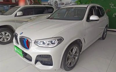 BMW X3 2021, SUV, бензин, 4WD, интерьер, характеристики, купить подержанный автомобиль, Китай