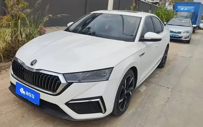 Skoda Octavia 2022, седан, бензин, 2WD, обзор, характеристики, подержанный автомобиль на продажу, Китай