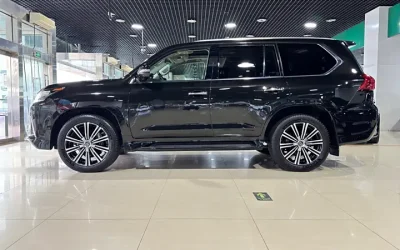 Lexus LX 2025 подержанный автомобиль внедорожник бензин 4WD купить спецификации интерьер