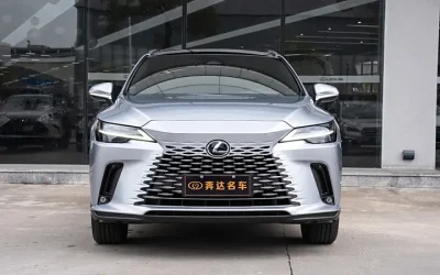 Lexus RX 2025 подержанный автомобиль внедорожник бензин 4WD спецификации обзор продажа интерьер