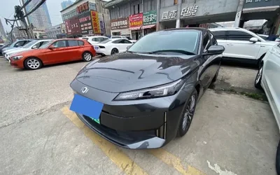 Changan Nevo A05 2025 подержанный авто седан электрический 2WD Китай купить спецификации интерьер