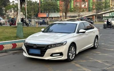 Honda Accord 2019, подержанный автомобиль, седан, бензин, 2WD, интерьер, спецификации, цена, продажа, купить