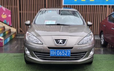 Подержанный автомобиль Peugeot 408 2012, седан, 2WD, бензин, продажа, цена
