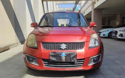 Интерьер Suzuki Swift 2013, подержанный хэтчбек, обзор, цена, Китай