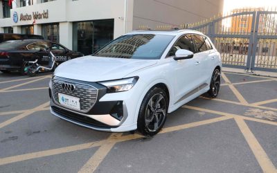 Подержанный автомобиль Audi Q4 e-tron 2023, электрический внедорожник, обзор экстерьера, цена