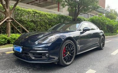 Подержанный Porsche Panamera 2023, седан, 4WD, обзор экстерьера, спецификации, продажа