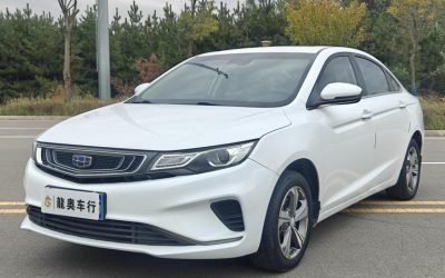 Китайский подержанный Geely Emgrand GL 2018 седан 2WD, бензин, экстерьер, спецификации и цена