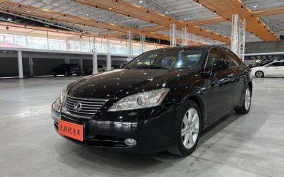 Used Lexus ES 2008 sedan exterior, 2WD, gasoline, available to buy with price and detailed specifications.