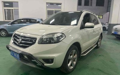Интерьер предпродажного автомобиля Renault Koleos 2012, внедорожник, бензин, 4WD, спецификации, купить