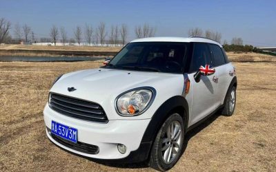 MINI 2012, хэтчбек, бензин, 2WD, подержанный автомобиль, купить, цена, спецификации, интерьер