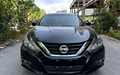 Подержанный автомобиль Nissan Altima 2017, седан, бензин, 2WD, купить по доступной цене