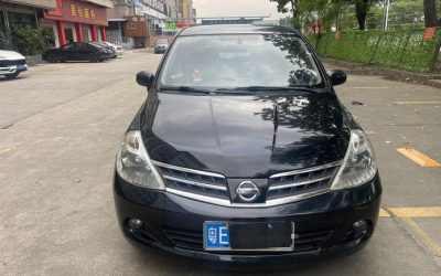 Nissan Tiida 2009, подержанный бензиновый хэтчбек, 2WD, экстерьер для покупки.