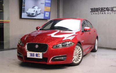 Боковой профиль подержанного седана Jaguar XF 2014, бензин, 2WD, в продаже с обзором.