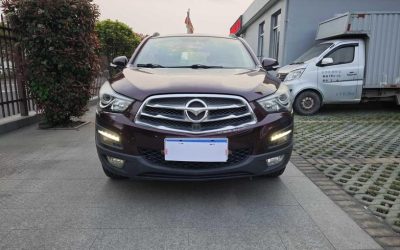 Экстерьер подержанного Haima S5 2016 внедорожника, китайский подержанный автомобиль, бензиновый, передний привод, доступен для покупки с ценой и характеристиками в Китае.