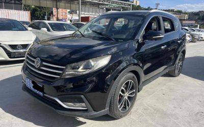 Полный вид подержанного внедорожника FENGON 580 2017, китайский автомобиль перед продажей, бензин, 2WD, с характеристиками, ценой и обзором для покупателей.