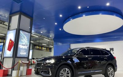 Премиум экстерьер подержанного внедорожника Buick Envision Plus 2021, китайский авто, бензин, 4WD, на продажу с обзором спецификаций и цены.