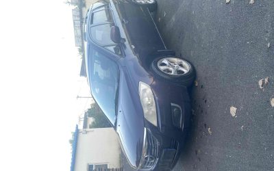 Полный вид подержанного минивэна Haima Preema 2013, китайский автомобиль, бензин, 2WD, на продажу с обзором спецификаций и цены.