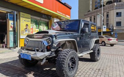 Подержанный Jeep Wrangler 2011, внедорожник, бензин, 4WD, обзор характеристик и цены