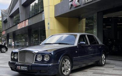 Подержанный Bentley Arnage 2006, роскошный седан, бензин, 2WD, цена, продажа