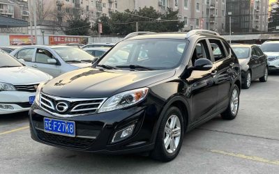 Экстерьер подержанного внедорожника Trumpchi GS5 2014, бензин, с характеристиками