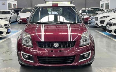Подержанный хэтчбек Suzuki Swift 2014, 2WD, бензин, с характеристиками и ценой